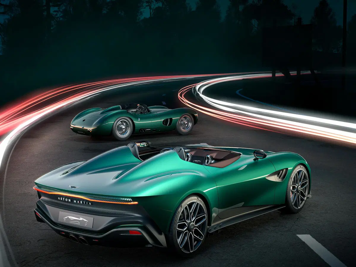Aston Martin DBR22: niente tetto e parabrezza, e il telaio stampato in 3D (2)