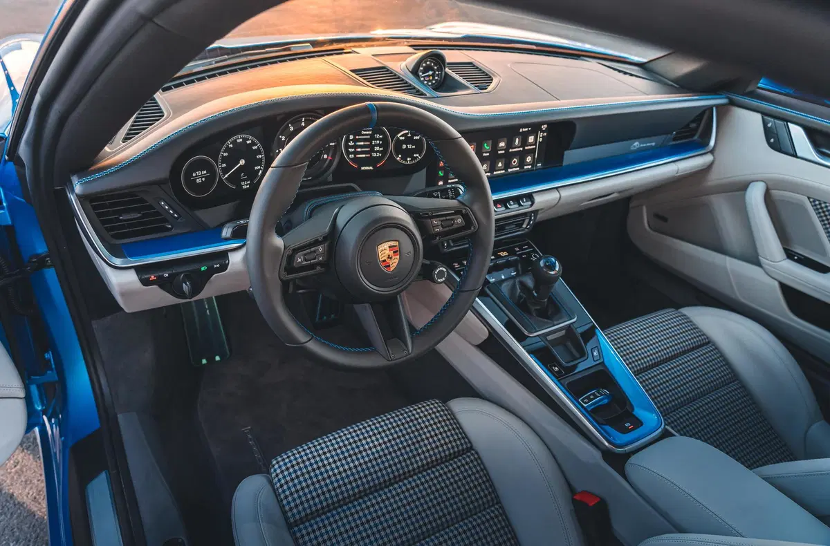 Porsche 911 Sally Carrera Special 2022 (34)