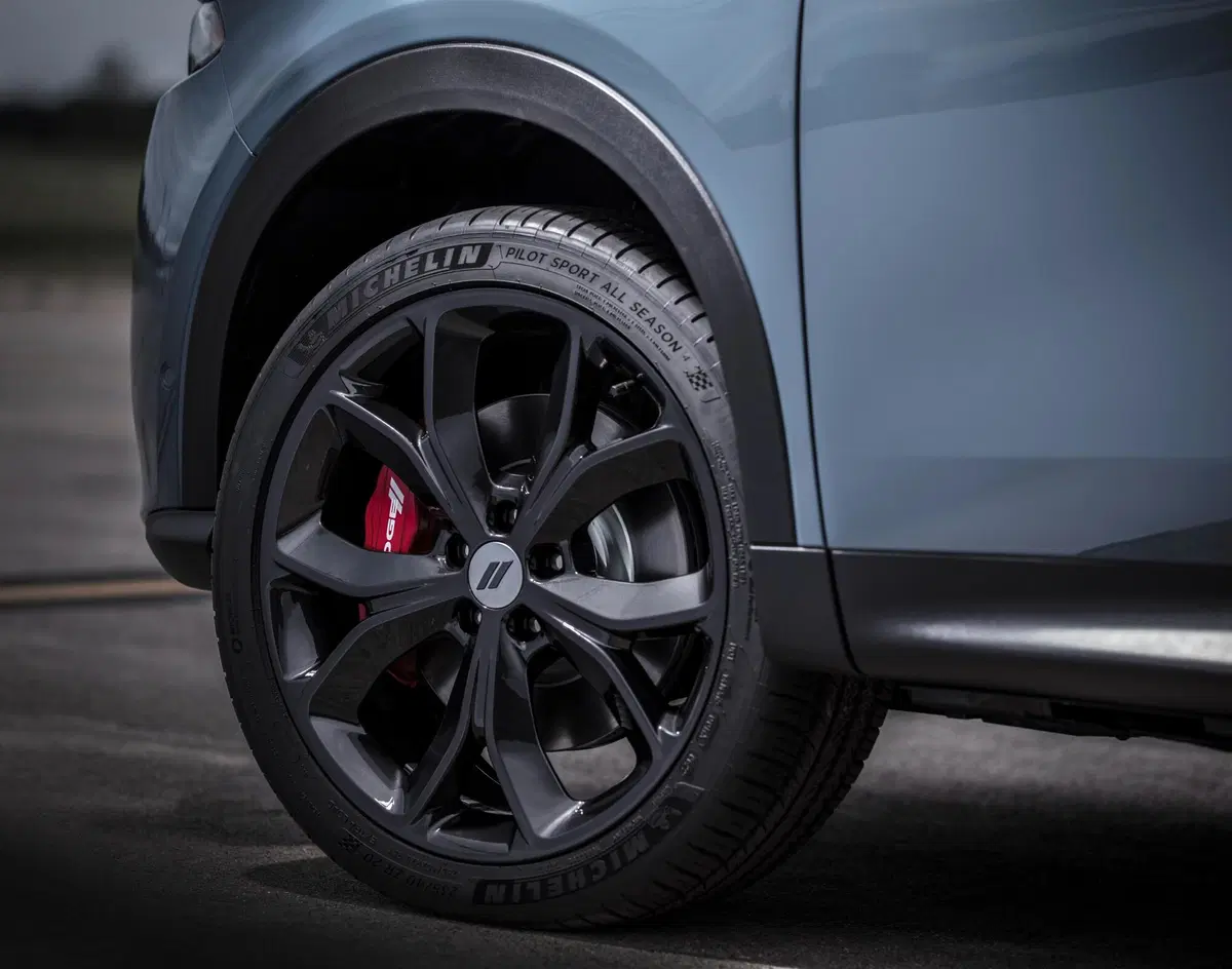 Dodge Hornet, il look dell'Alfa Romeo Tonale sbarca in America  (12)
