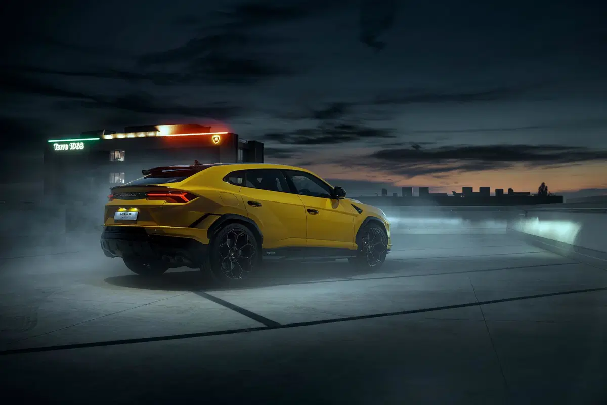 Lamborghini Urus Performante: ecco la nuova super suv 2023 più potente che mai (4)