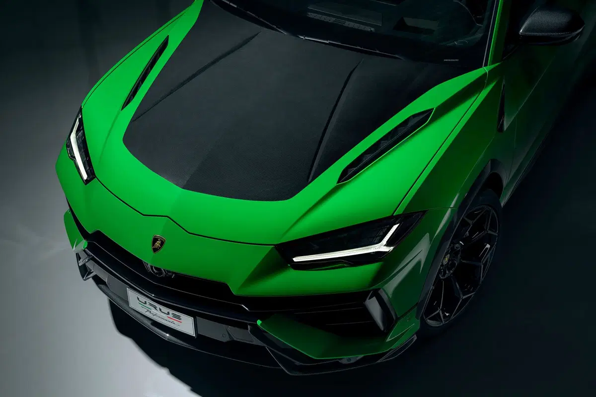 Lamborghini Urus Performante: ecco la nuova super suv 2023 più potente che mai (8)