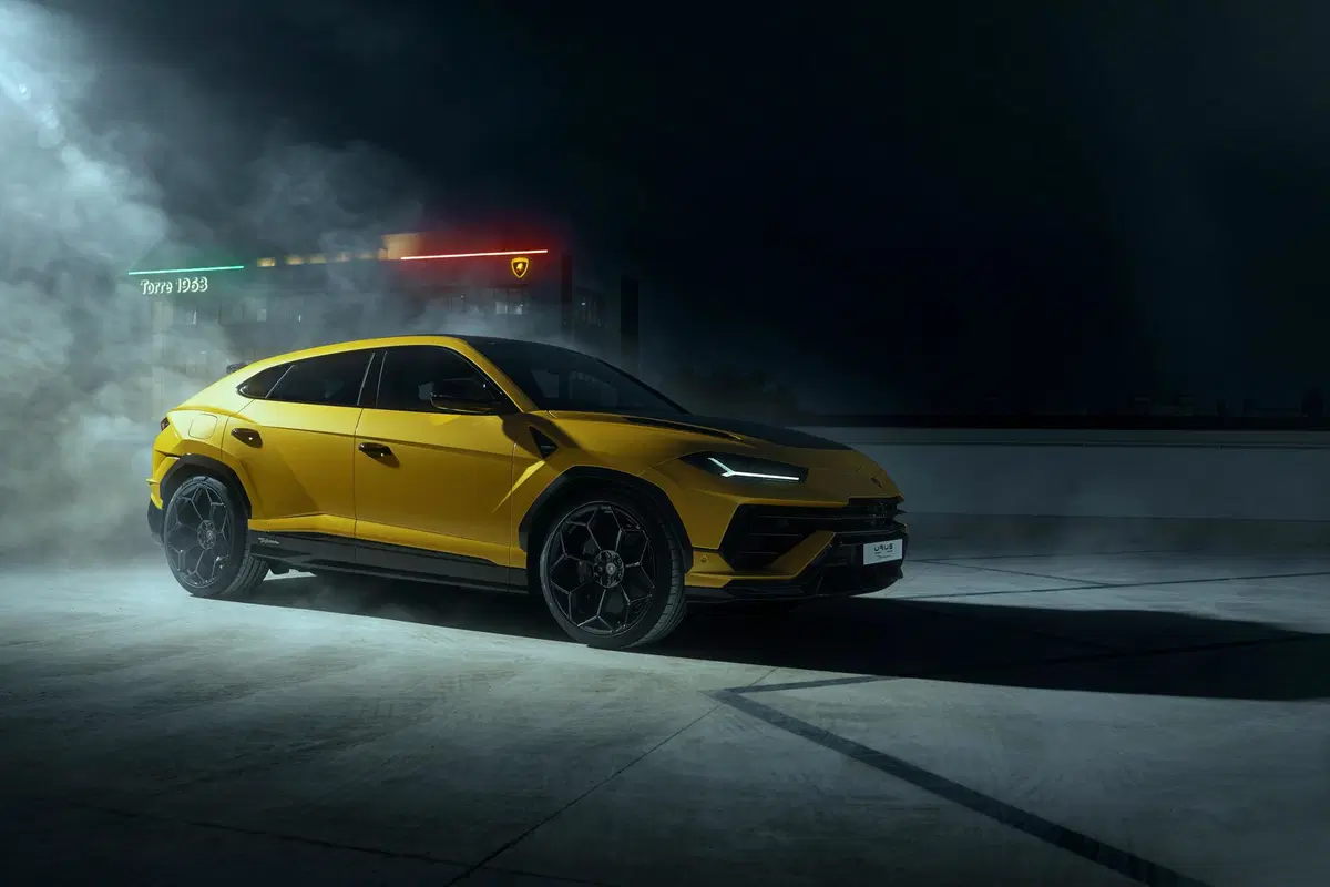 Lamborghini Urus Performante: ecco la nuova super suv 2023 più potente che mai (10)