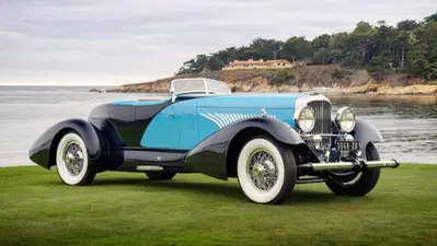 Concorso d'Eleganza di Pebble Beach: vince una Duesemberg. Tante italiane vincitrici di categoria