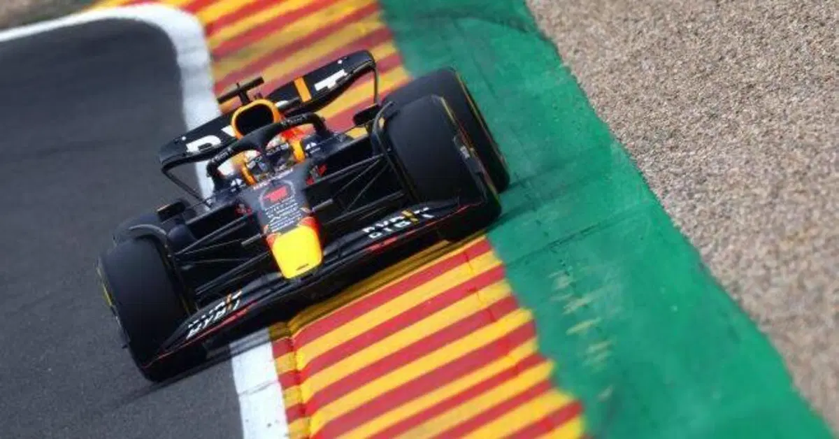 Formula 1, Verstappen: "Sin dai primi giri sono stato contento della RB18"