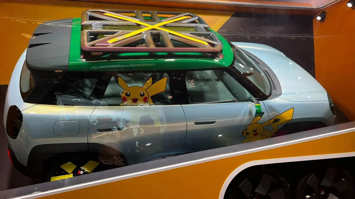 Mini Aceman piena di Pokemon: a Colonia la versione con Nintendo (5)