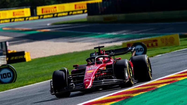 F1. Ecco come l'incidente di Hamilton ha causato la penalit&agrave; di Leclerc in Belgio