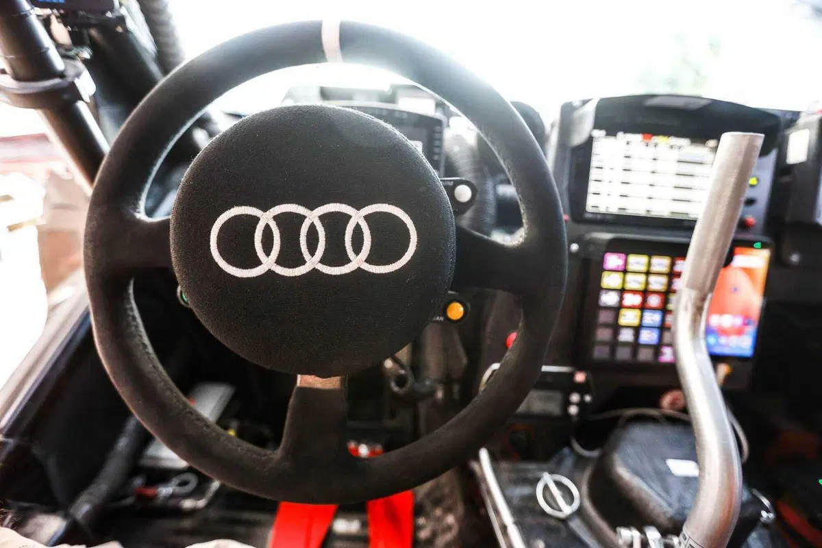 Dakar. Audi lancia l’Astronave RS Q e-tron E2 (6)