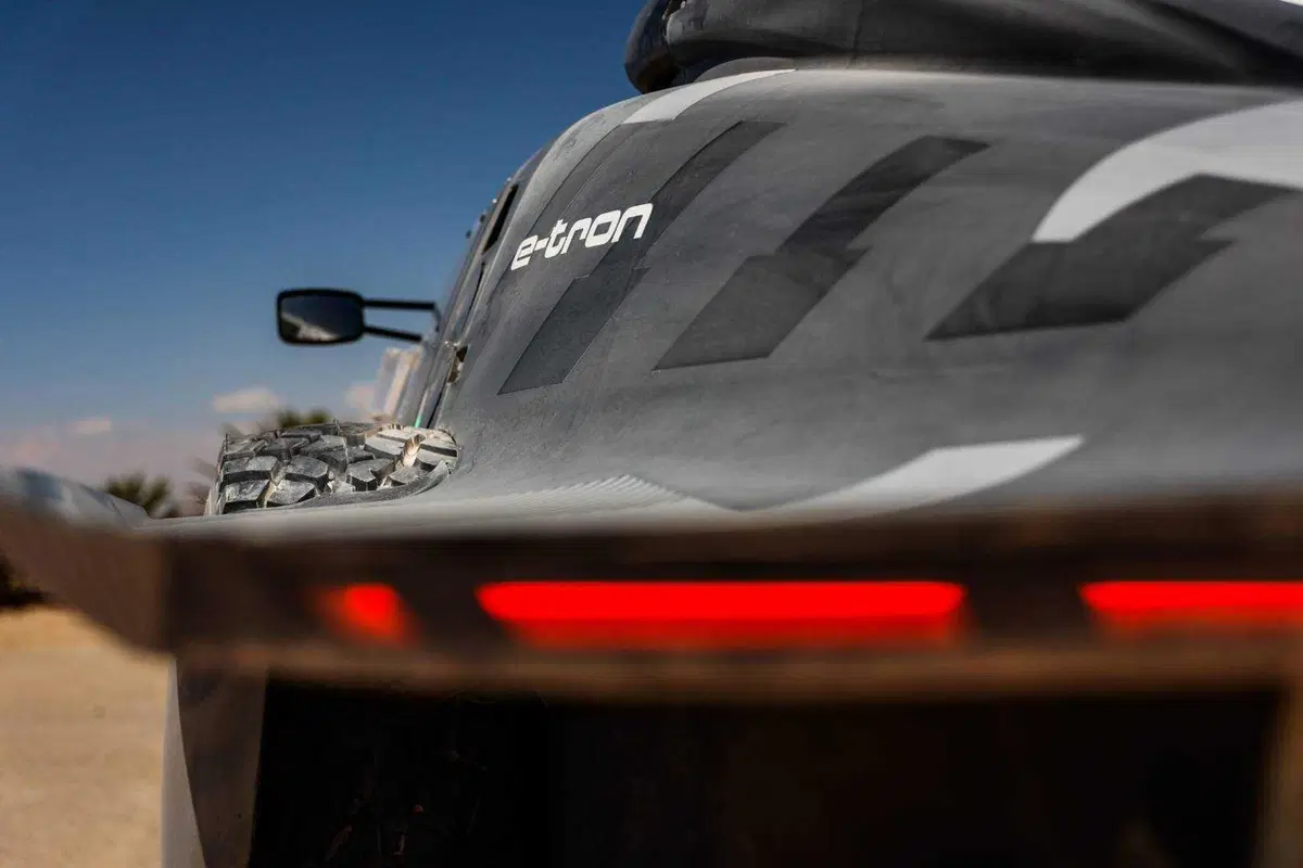 Dakar. Audi lancia l’Astronave RS Q e-tron E2 (2)