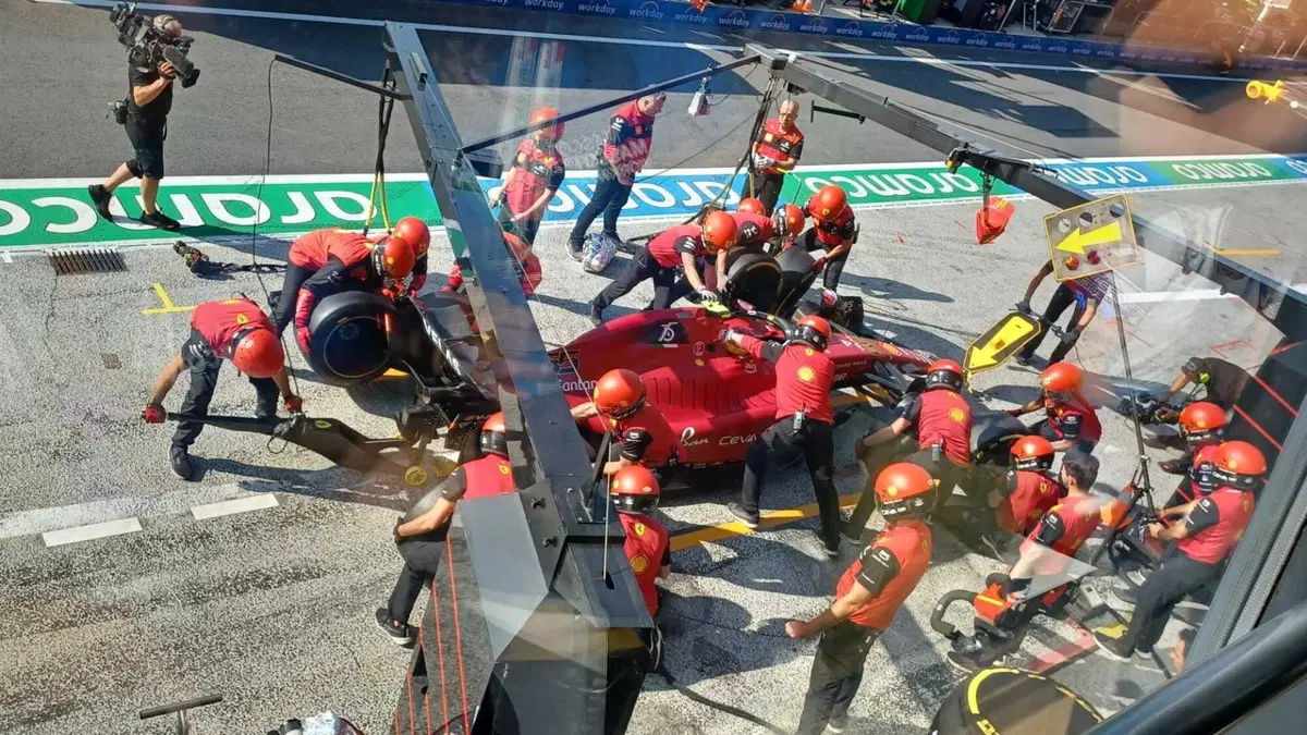 F1, GP Olanda 2022: pole per Verstappen. Leclerc secondo (12)