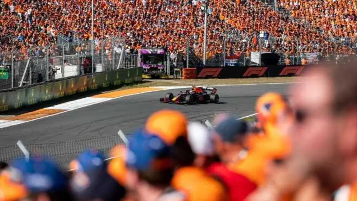 F1, GP Olanda 2022: pole per Verstappen. Leclerc secondo (59)