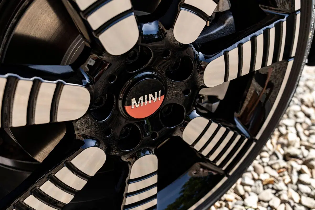 Nuova Mini Multitone Edition: dettagli interni ed esterni  (58)