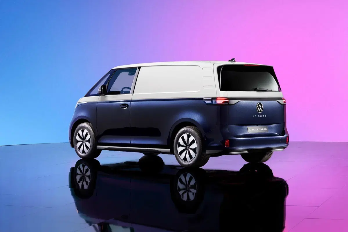 Volkswagen Veicoli Commerciali ID.Buzz (2022-24) (2)