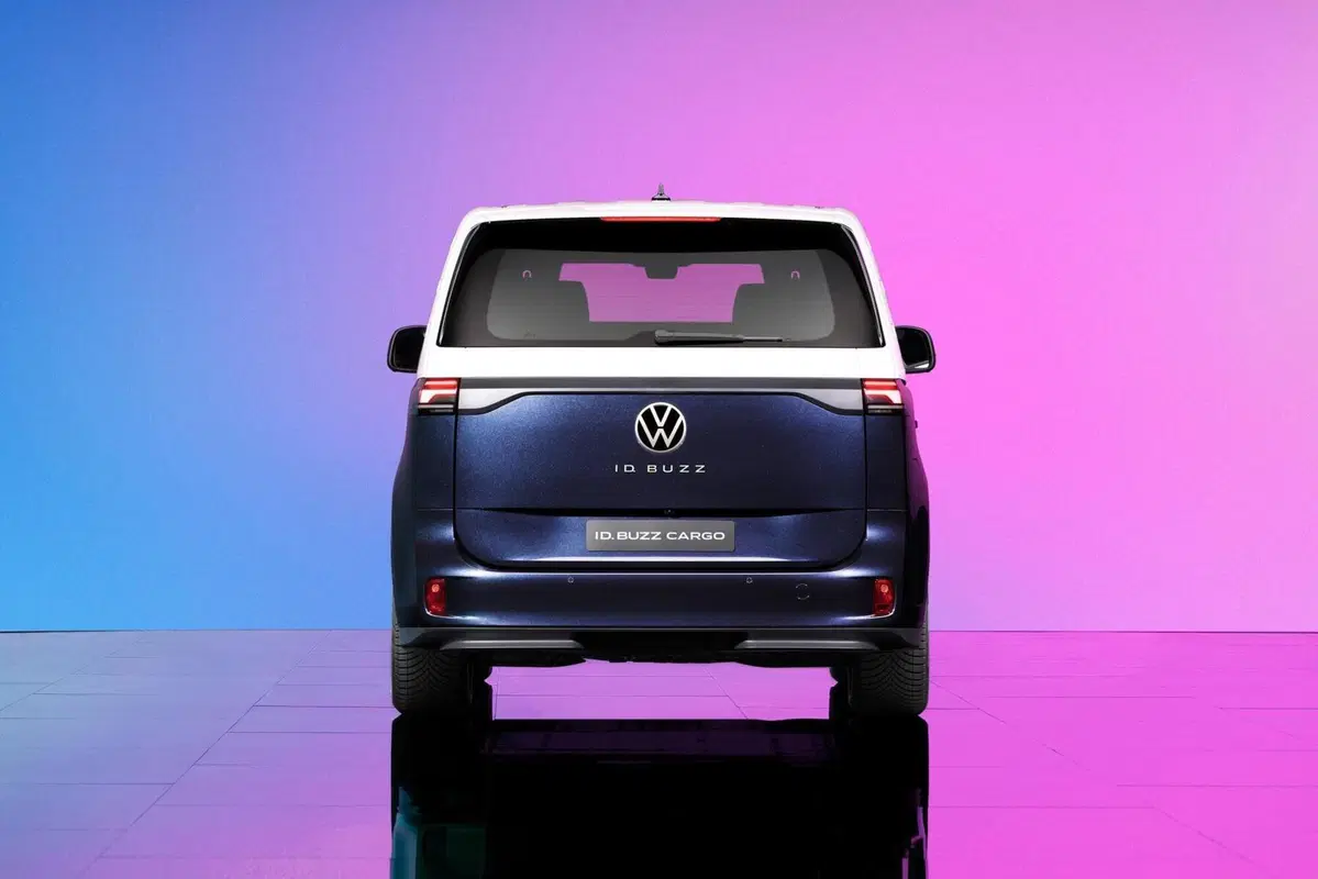 Volkswagen Veicoli Commerciali ID.Buzz (2022-24) (3)