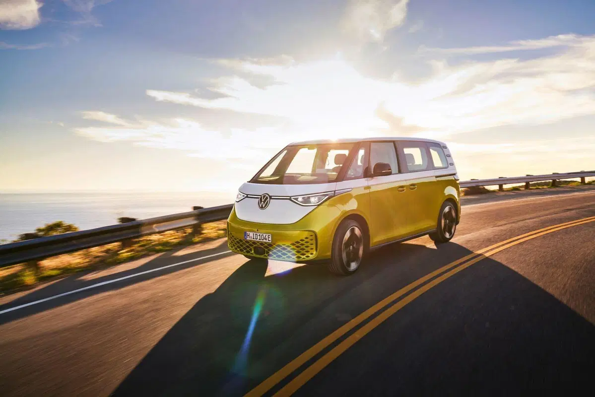 Volkswagen ID.Buzz: si parte da 66.000 euro, la MEB più cara (2)