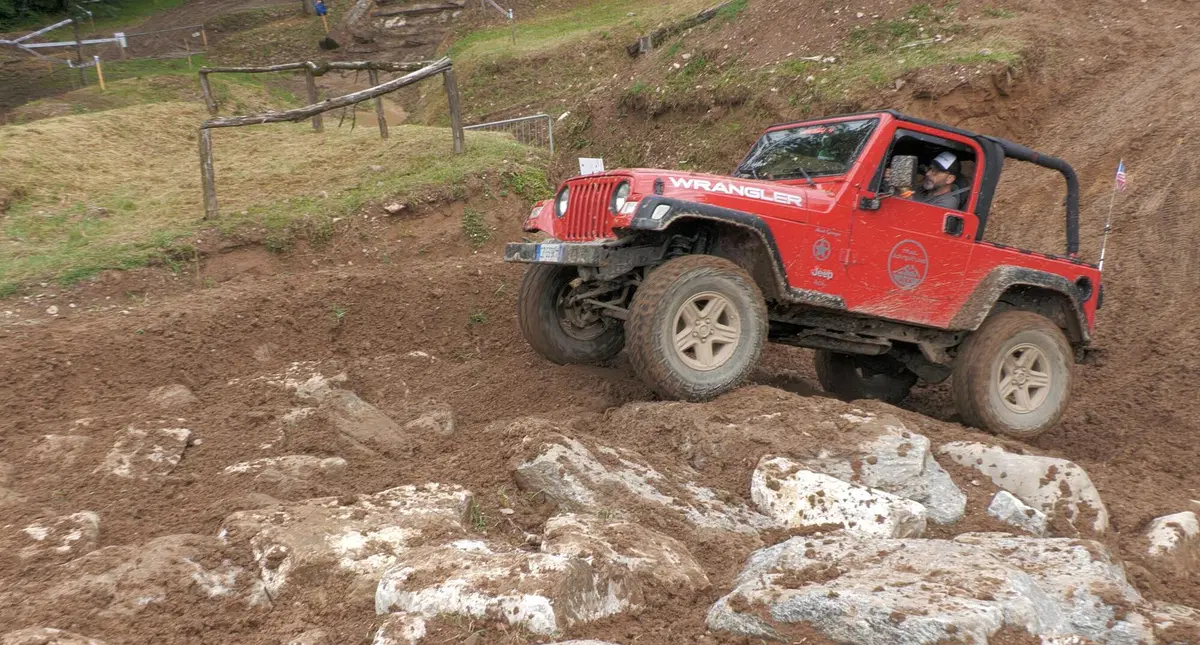 Tutte le Jeep del Jeepers Meeting: marce corte, gomme sporche! (9)