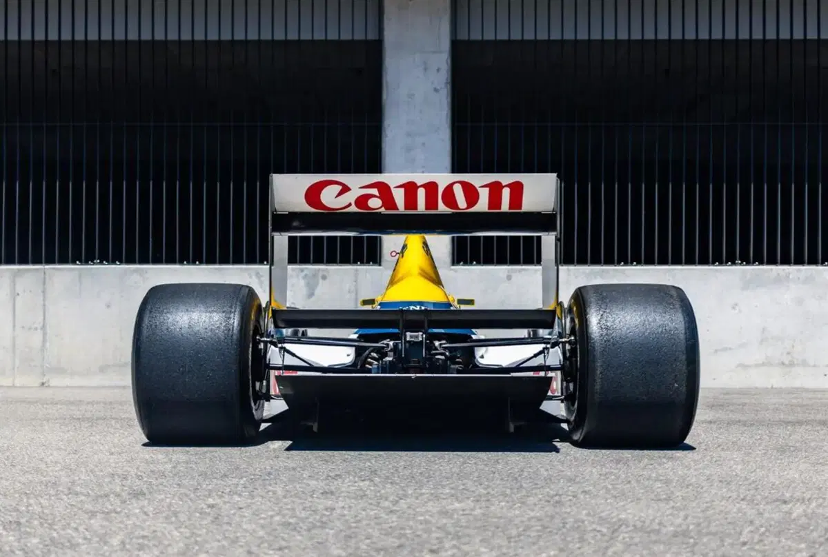 Williams FW12C: all’asta la monoposto di Patrese, protagonista di podio e pole nel mondiale 1989 (4)