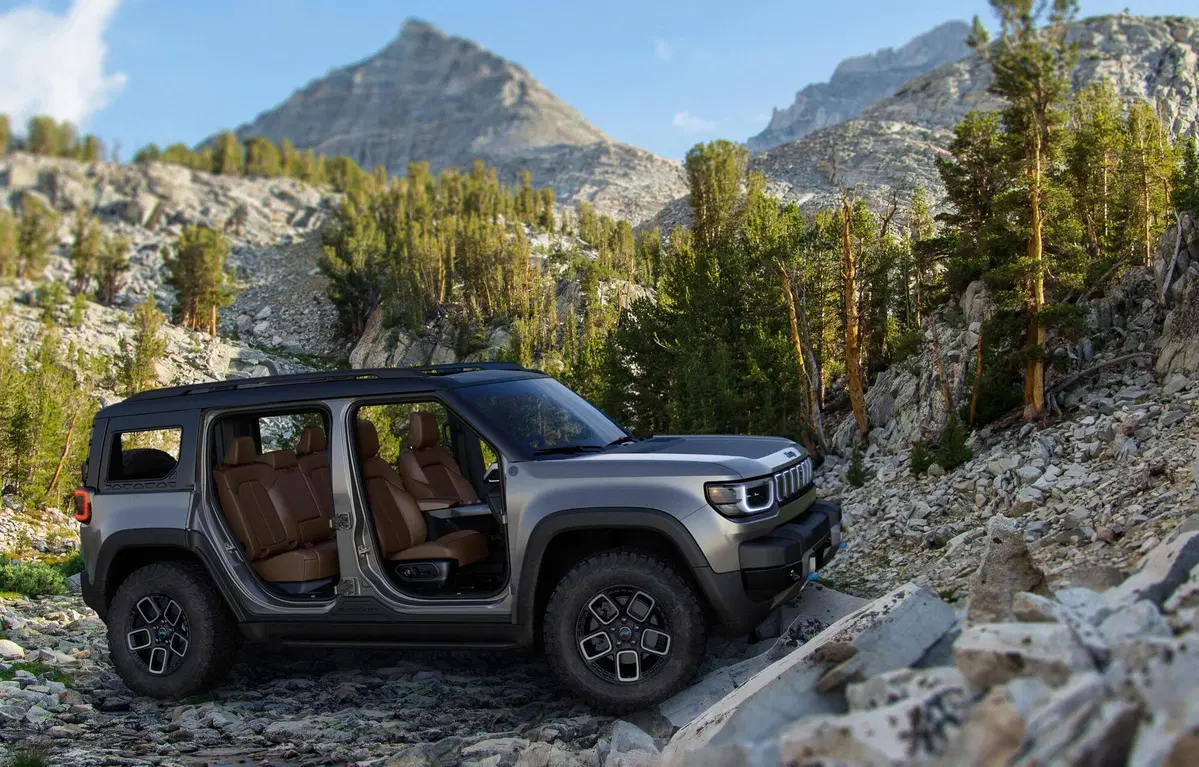 Nuova Jeep Recon: indimenticabile Wrangler, ma a batterie