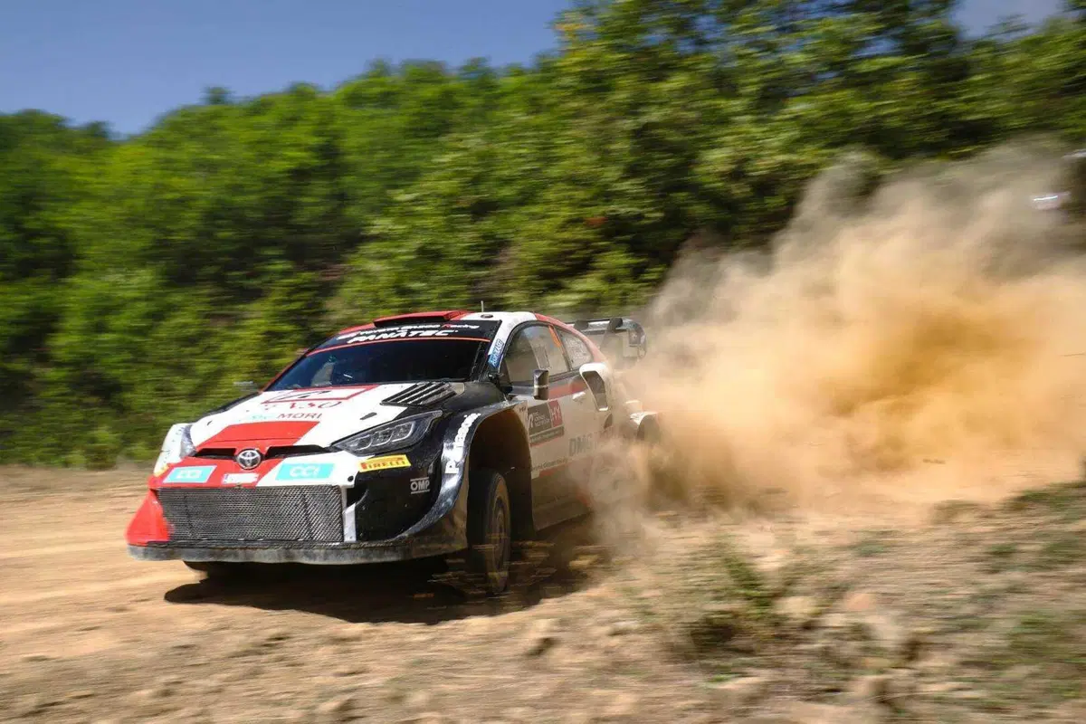 WRC22. Acropolis Grecia. D2. Loeb Out, Tripletta Hyundai, Neuville in Testa (16)