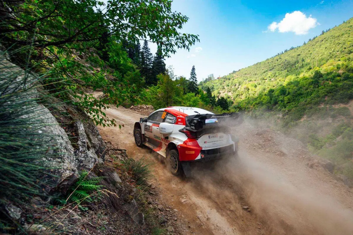 WRC22. Acropolis Grecia. D2. Loeb Out, Tripletta Hyundai, Neuville in Testa (18)