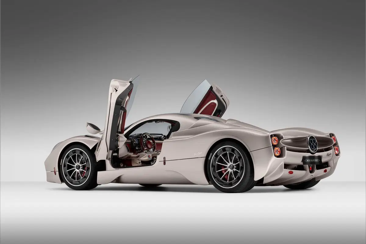Nuova Pagani Utopia: V12 in purezza, non ha eguali   (4)