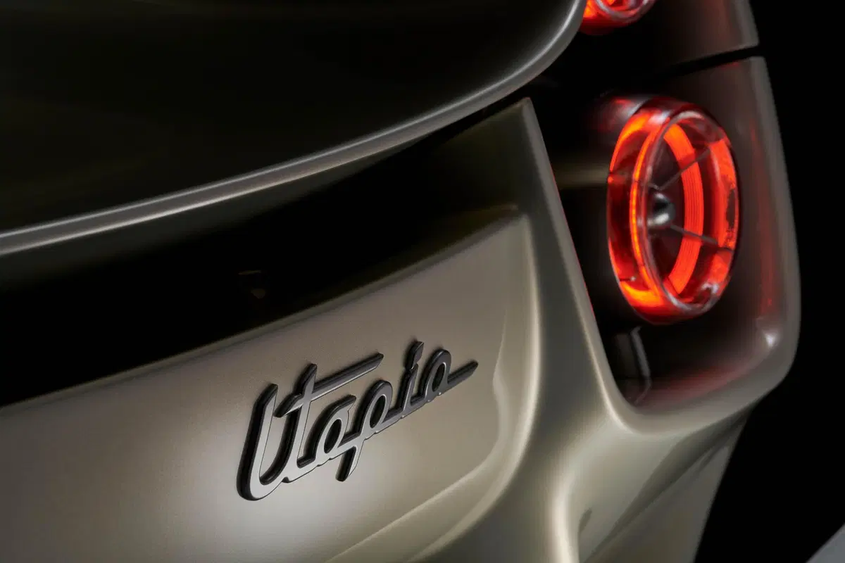 Nuova Pagani Utopia: V12 in purezza, non ha eguali   (12)