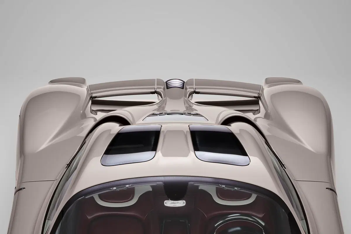 Nuova Pagani Utopia: V12 in purezza, non ha eguali   (14)