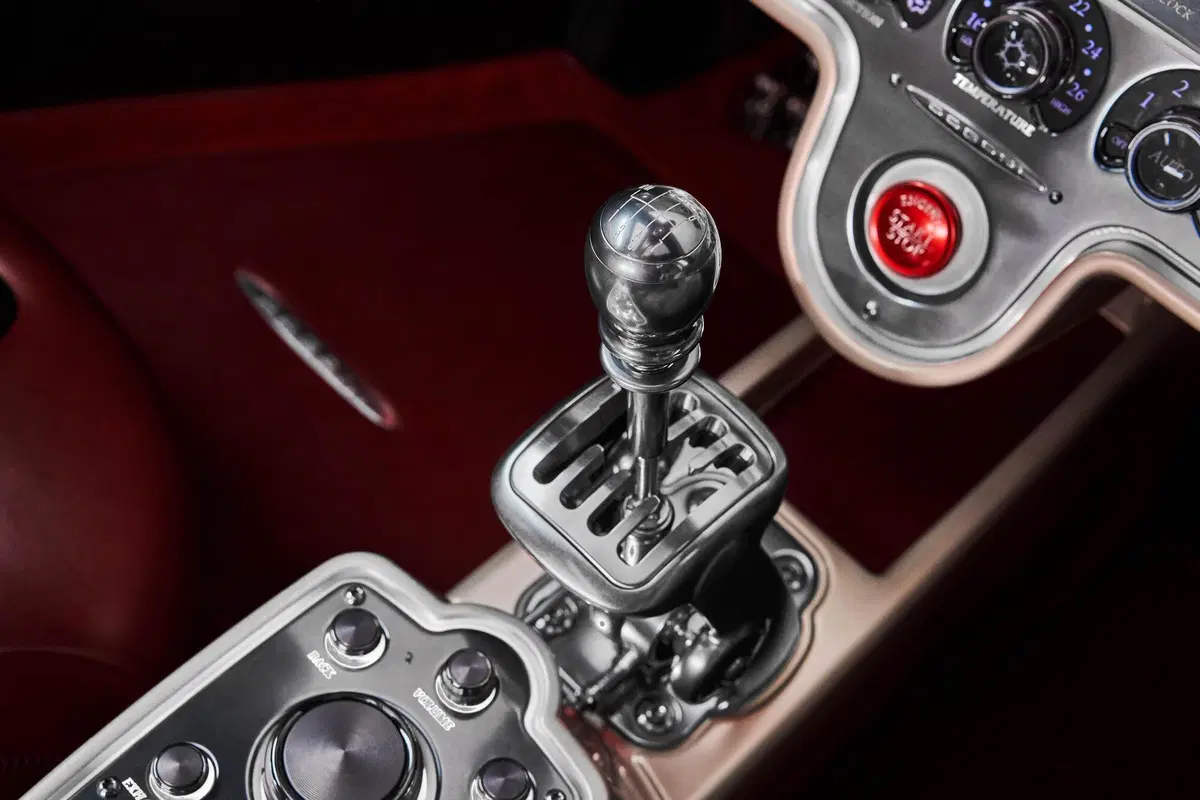Nuova Pagani Utopia: V12 in purezza, non ha eguali   (17)