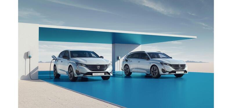 Nuove Peugeot elettriche: 308 e 308 SW dal 2023 anche a batterie