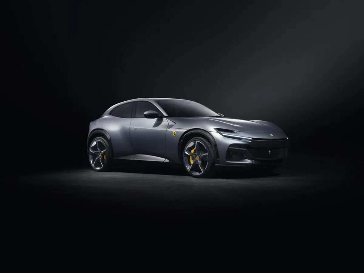 Ferrari Purosangue: tutte le foto e la meccanica (12)