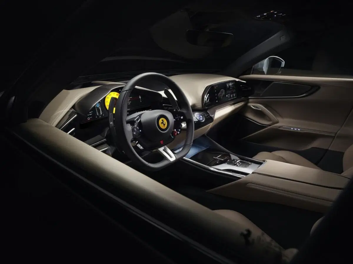 Ferrari Purosangue: tutte le foto e la meccanica (14)