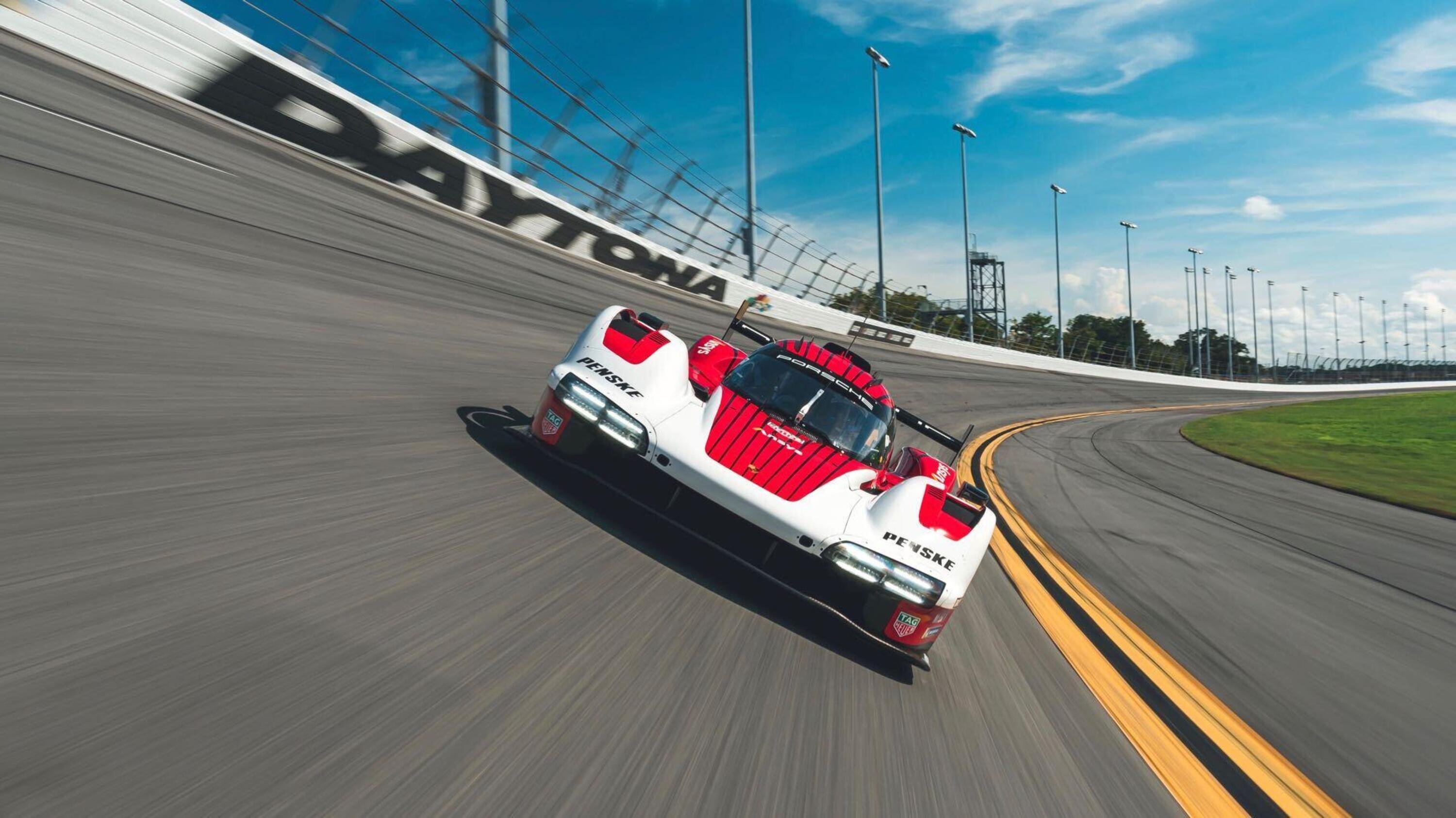 La Porsche 963 LMDh gi&agrave; in pista a Daytona: 2247 km di prove (da Stoccarda a Istanbul)