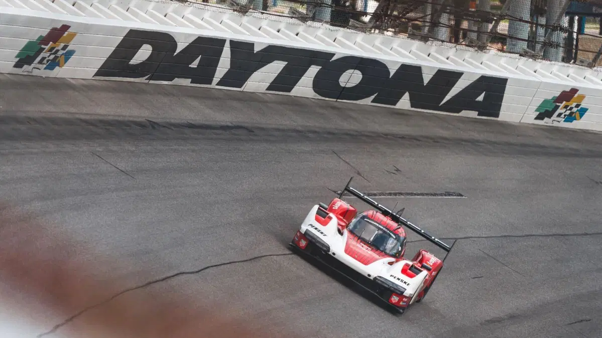 La Porsche 963 LMDh già in pista a Daytona: 2247 km di prove (da Stoccarda a Istanbul) (5)