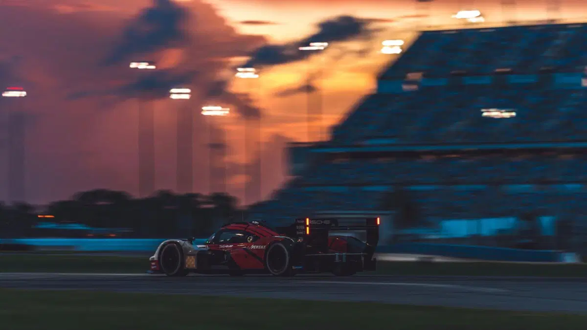 La Porsche 963 LMDh già in pista a Daytona: 2247 km di prove (da Stoccarda a Istanbul) (8)