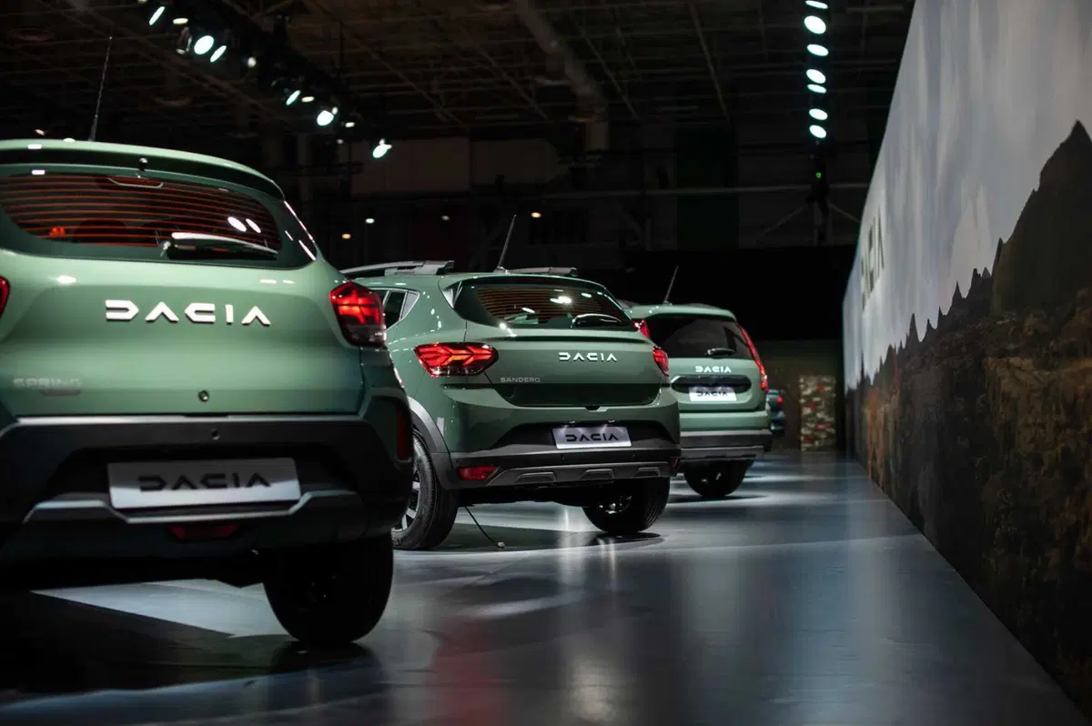 Dacia, idee chiare e momento storico centrato: ecco la nuova gamma con anteprima di upgrade (13)