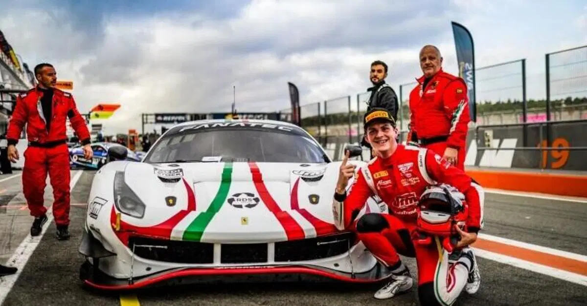 GTWCE, Valencia: pole per Ferrari. Rossi undicesimo