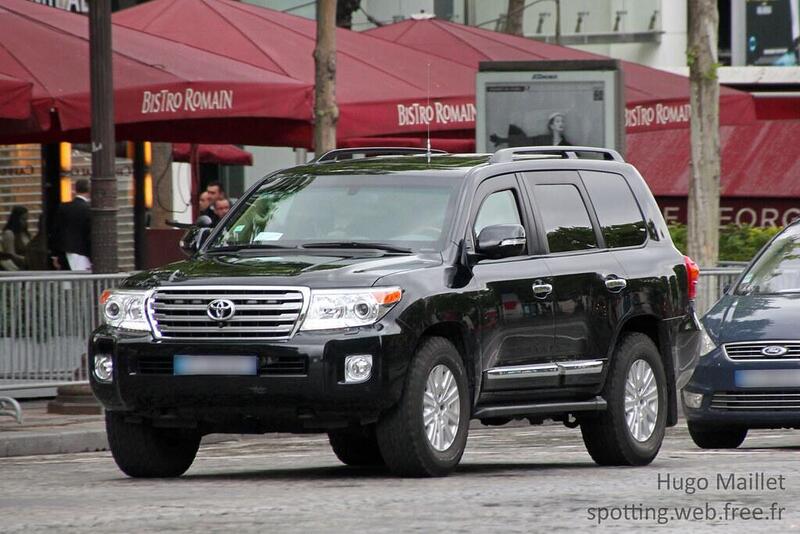 ISRAELE Il presidente Isaac Herzog ha nel parco auto una Volvo S80 limousine e un&rsquo;Audi A8 Lunga, ma nel parco ci sono anche Toyota Land Cruiser e  Lexus