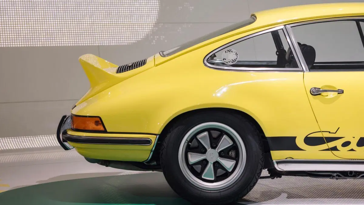 Porsche Carrera RS: una mostra speciale per i 50 anni a Zuffenhausen (7)