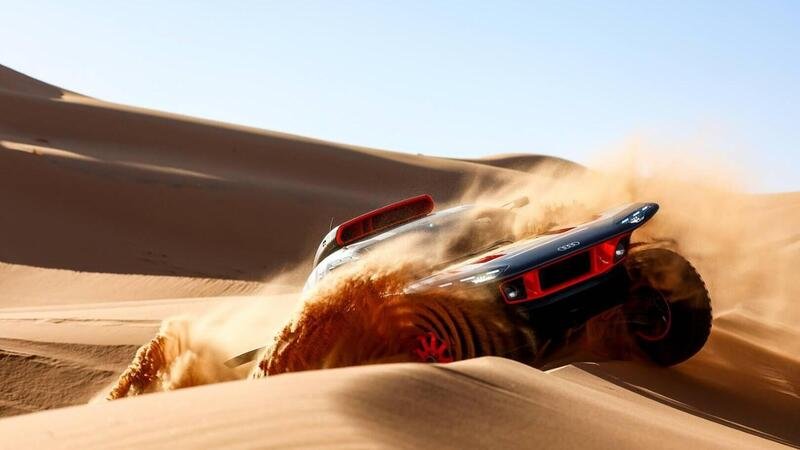 Dakar 2023. La RS Q e-tron E2 fa paura. Vi diciamo perch&eacute;