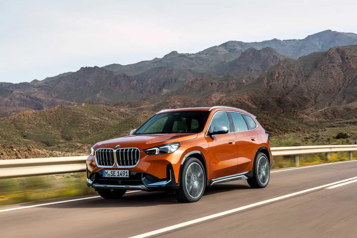 BMW X1 18d (2022): comoda, equilibrata e con il diesel 150 CV consuma poco [VIDEO] (8)