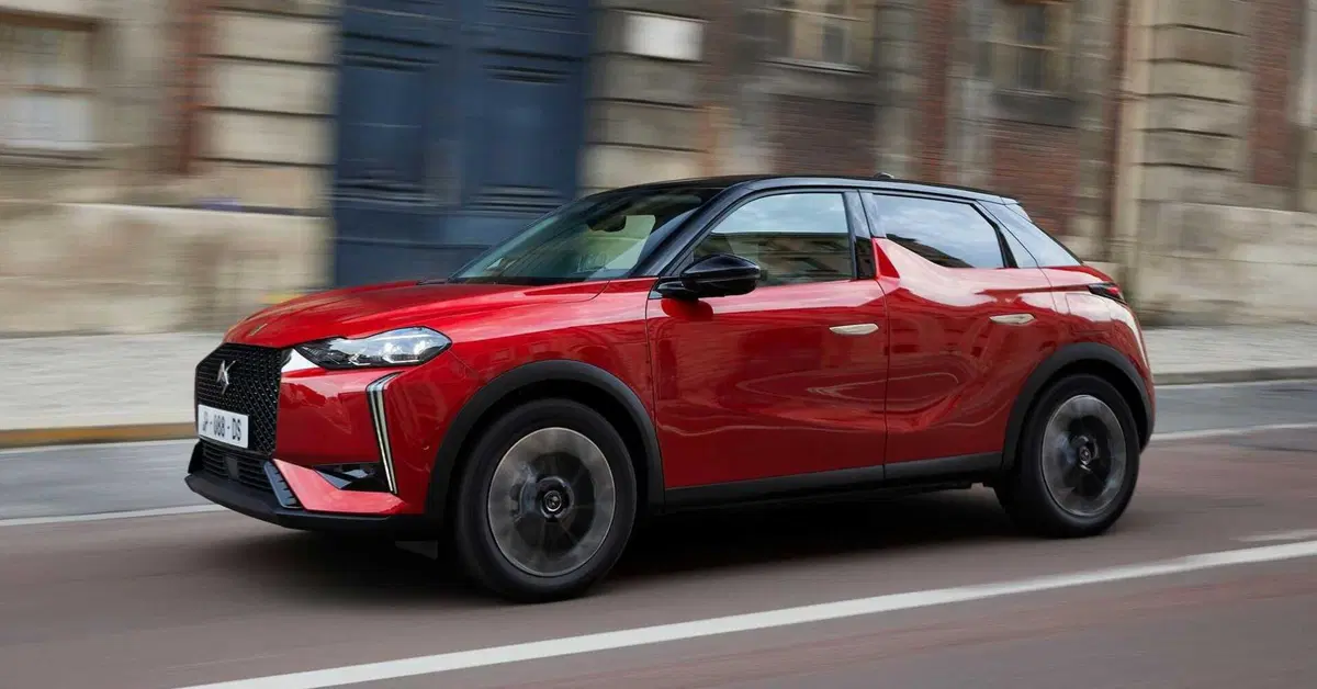 Ecco la DS 3 restyling: raffinata e volendo elettrica ma resta il diesel