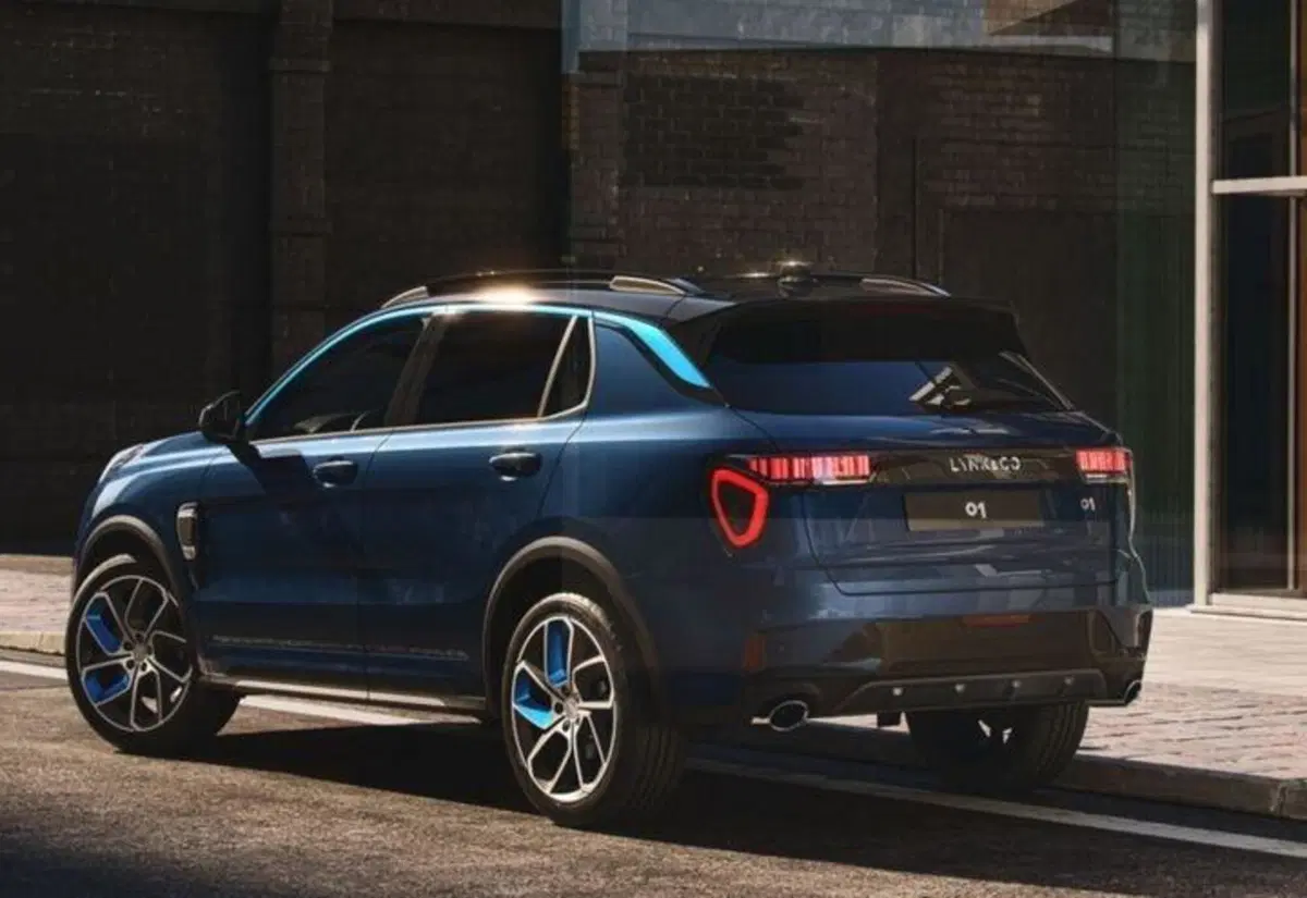 Scende in campo e le ha tutte contro: Lynk & CO 01, top e flop (3)