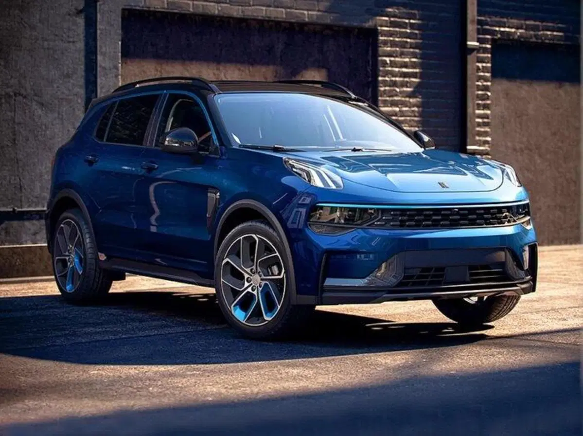 Scende in campo e le ha tutte contro: Lynk & CO 01, top e flop (2)