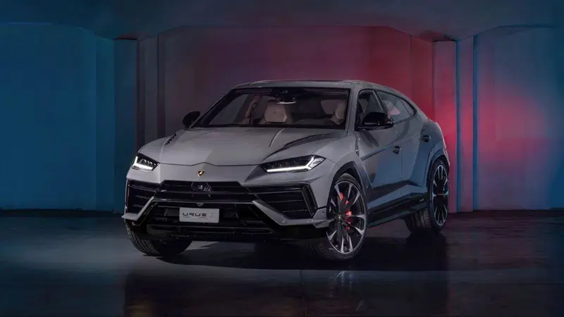 Lamborghini Urus S, il garage a Sant'Agata Bolognese si amplia