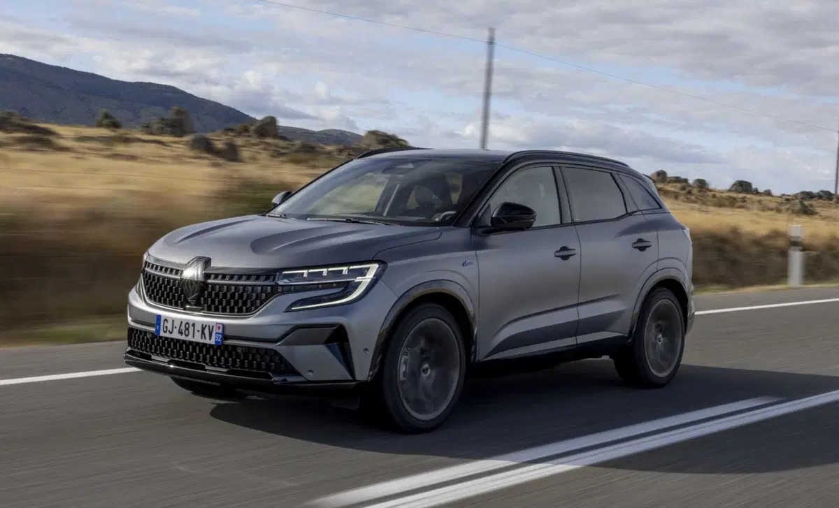 Renault Austral 1.2 full hybrid Iconic 200cv auto (30)