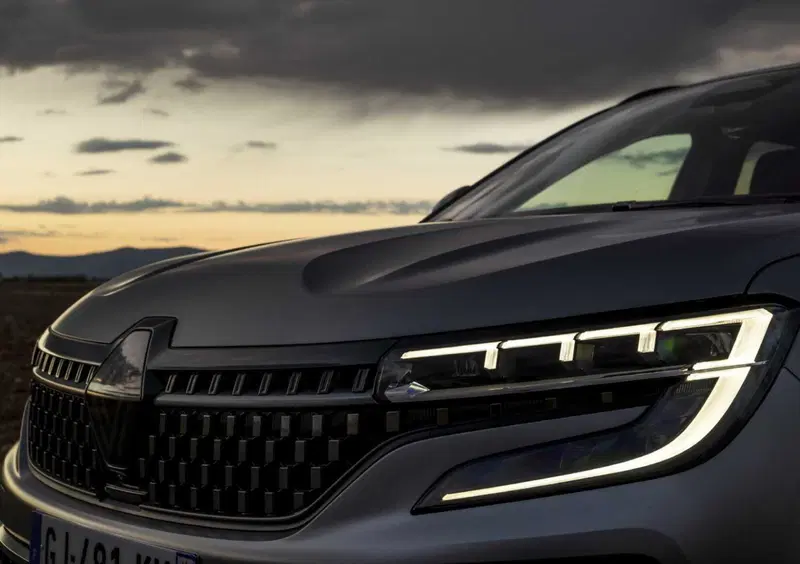 Renault Austral (2022-->>) (47)