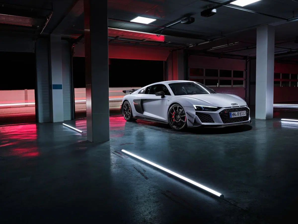 Audi R8 Coupé GT: 620 CV tutto dietro (5)