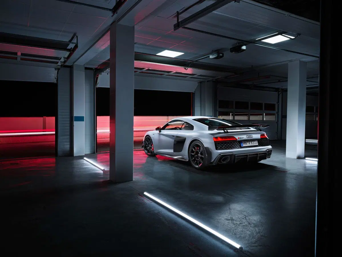 Audi R8 Coupé GT: 620 CV tutto dietro (6)