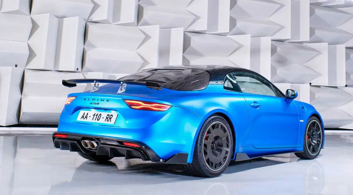 Alpine A110 R, la "Radicale" è la più cattiva di tutte (2)