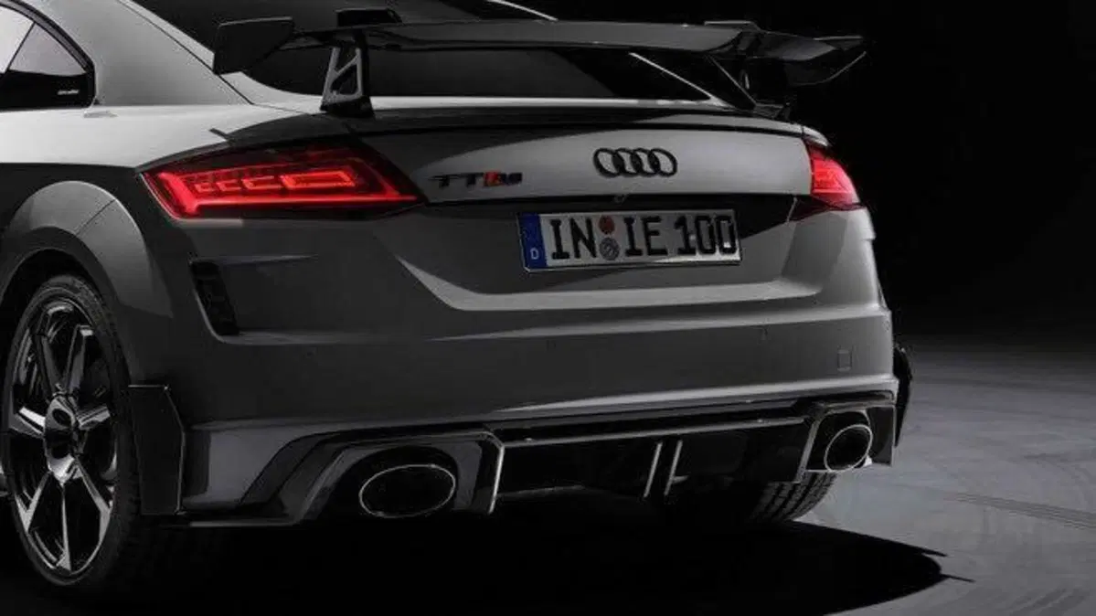 Audi TTRS Iconic Edition, celebrativa da 100 esemplari (2)