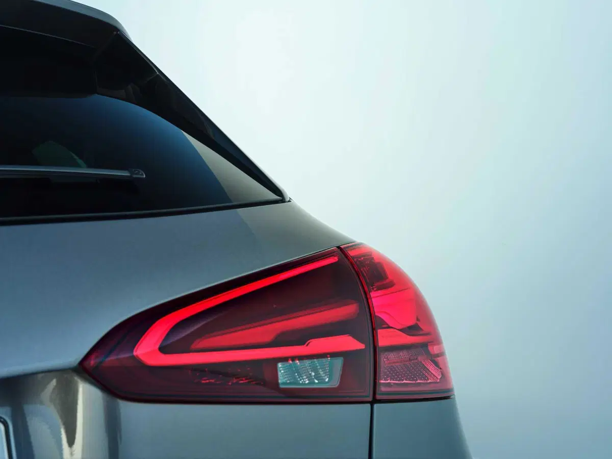 Nuova Mercedes Classe A 2023: più tecnologica, più ecologica e (ancora) fino a 421 CV (6)